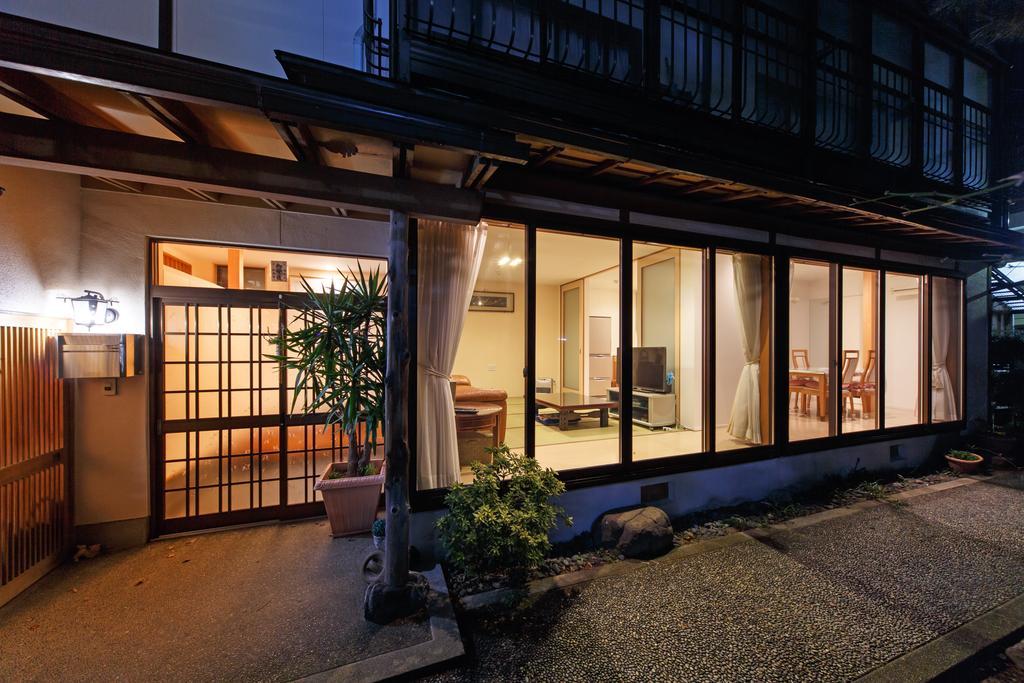 Kanazawa Seiren Le Lotus Bleu Eksteriør bilde